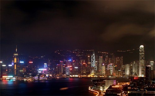 中油舞蹈十分钟,谁是我的新郎